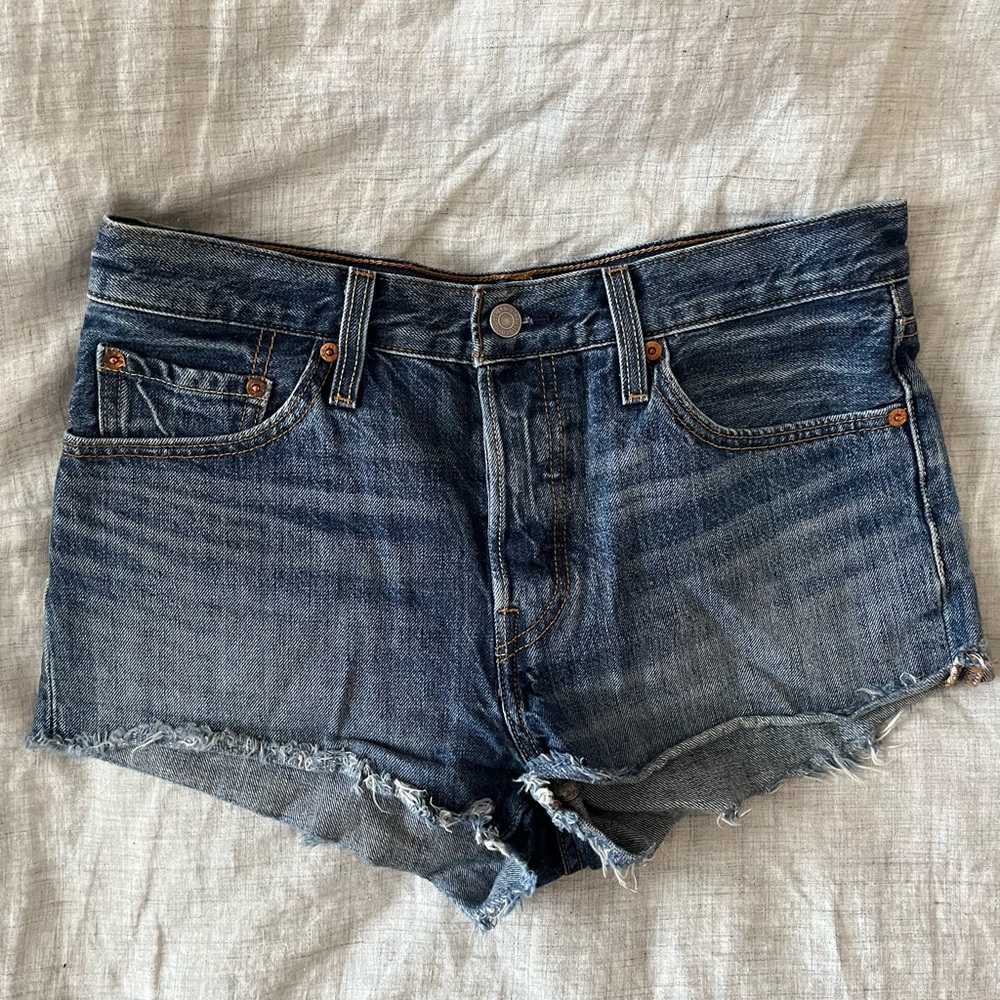 Levi’s Cut-offs